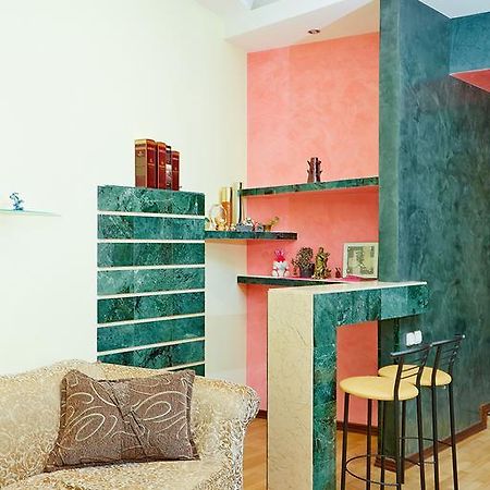Apartment Deribasovskaya With Jacuzzi Odessa Eksteriør billede