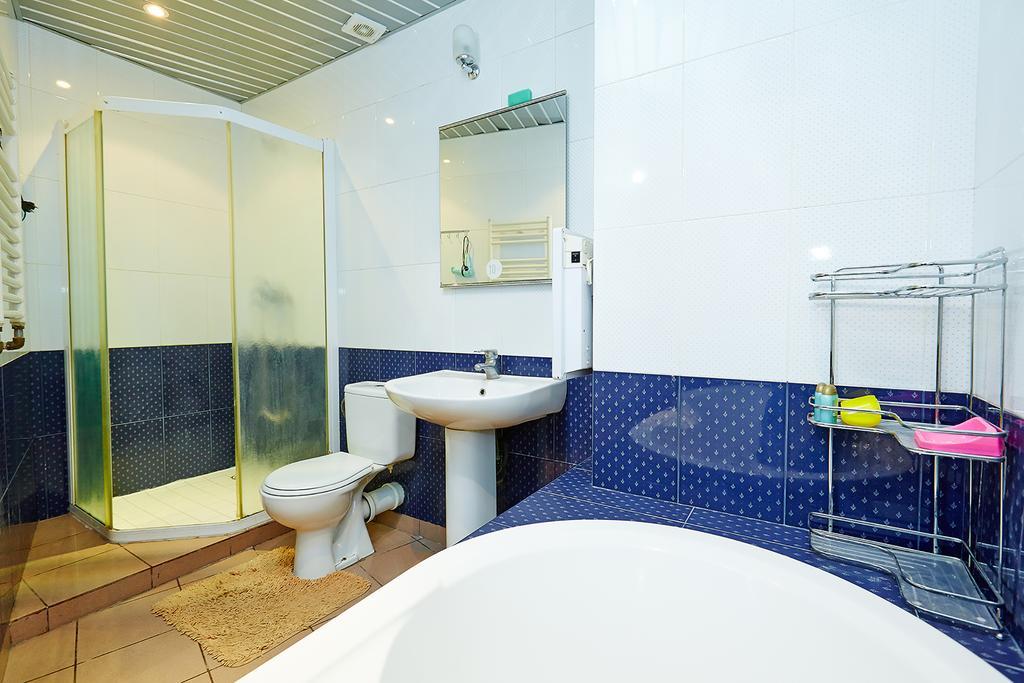 Apartment Deribasovskaya With Jacuzzi Odessa Eksteriør billede